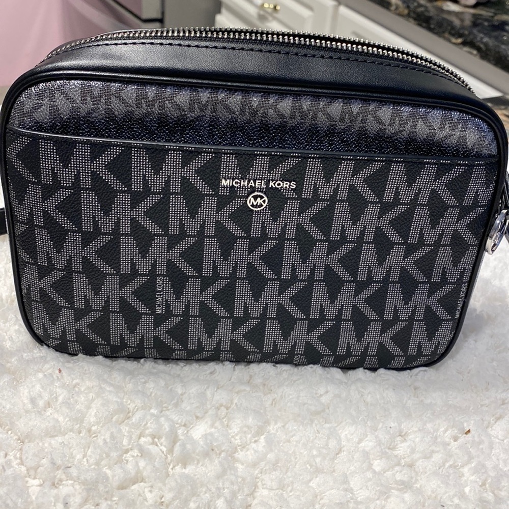 Michael Kors pocketbook and coin purse authentic NWOT